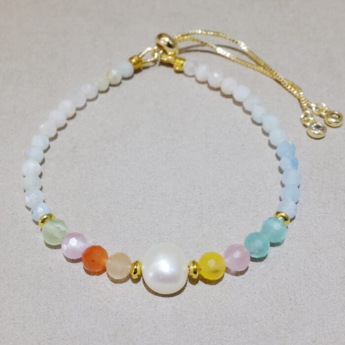 Handmade Nature Gemstone Bracelet with Freshwater Pearl – Gradient Aquamarine handmade Handmade Nature Gemstone Bracelet with Freshwater Pearl – Gradient Aquamarine handmade