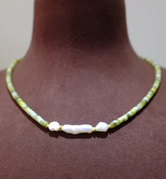 Handmade Nature Gemstone Necklace with Freshwater Pearl Yellow-Green Turquoise Necklace