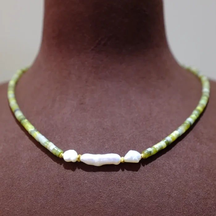 Handmade Nature Gemstone Necklace with Freshwater Pearl Yellow-Green Turquoise Necklace